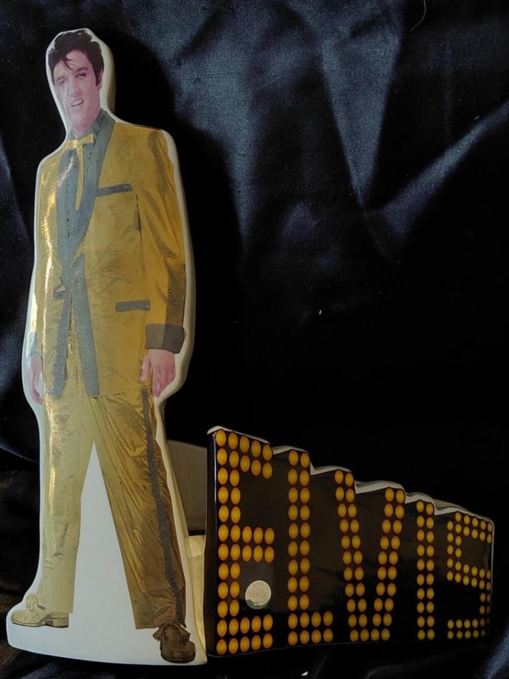 NOS Vandor  1997 Elvis Presley  Figure in Gold Lame with 5x7 Frame/Mirror